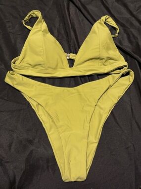 SHEIN Olive Green Two-Piece Bikini Set Medium